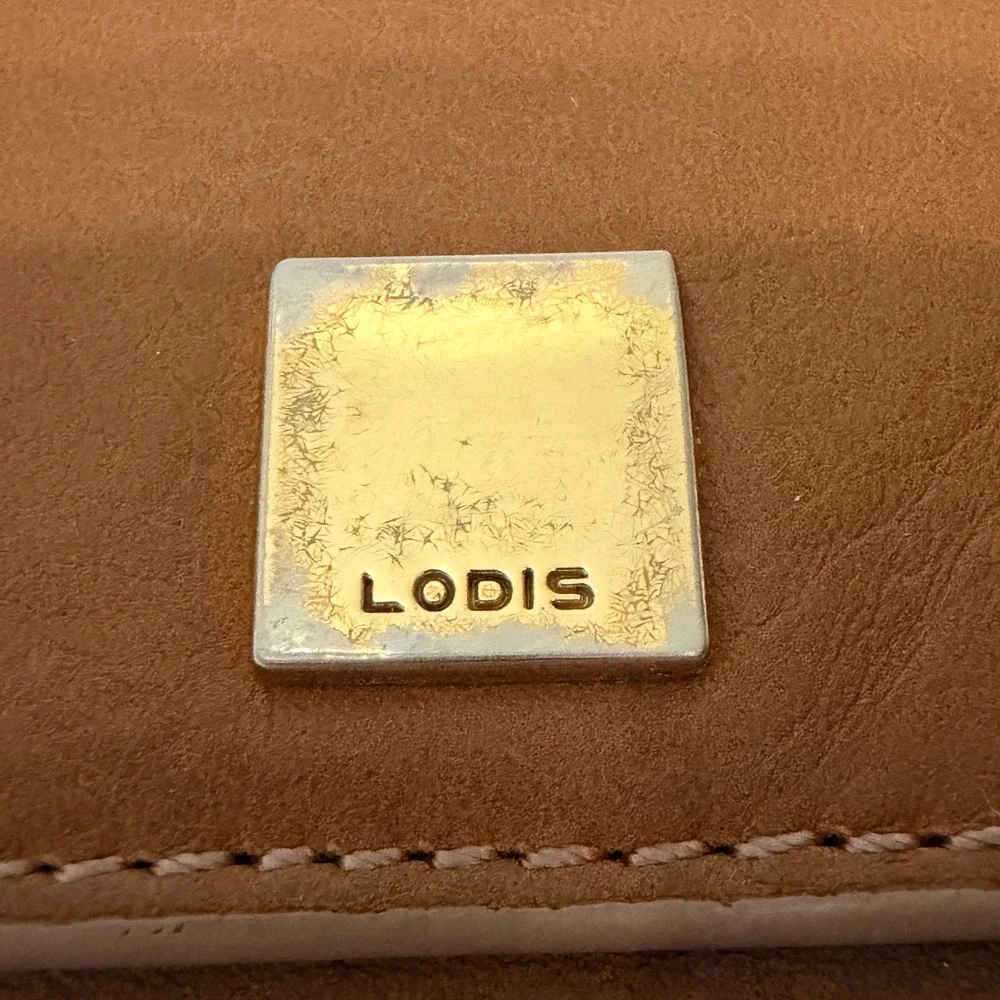 Lodis‎ Leather Classic Flap Snap Wallet Trifold Purse- Caramel Brown Card Holder